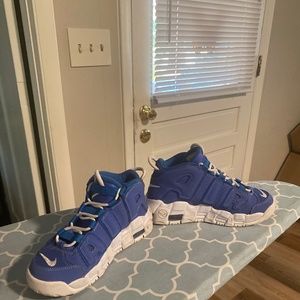 Nike uptempo
